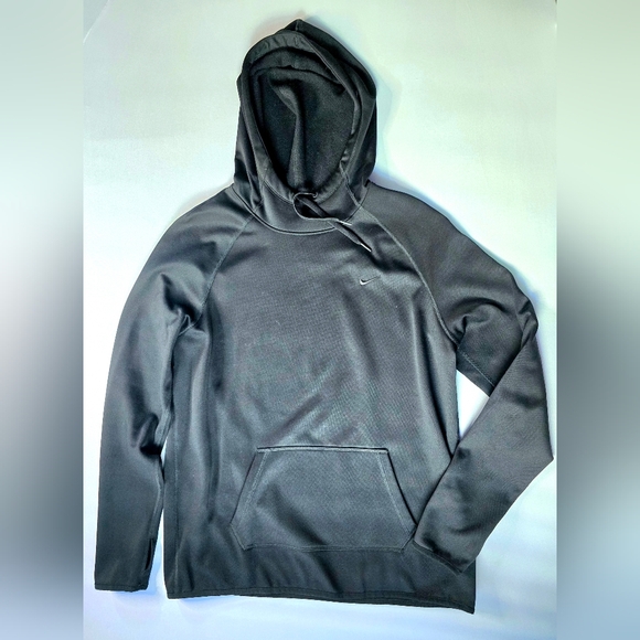 Nike Therma Fit Black Hoodie Size Large - Picture 1 of 6